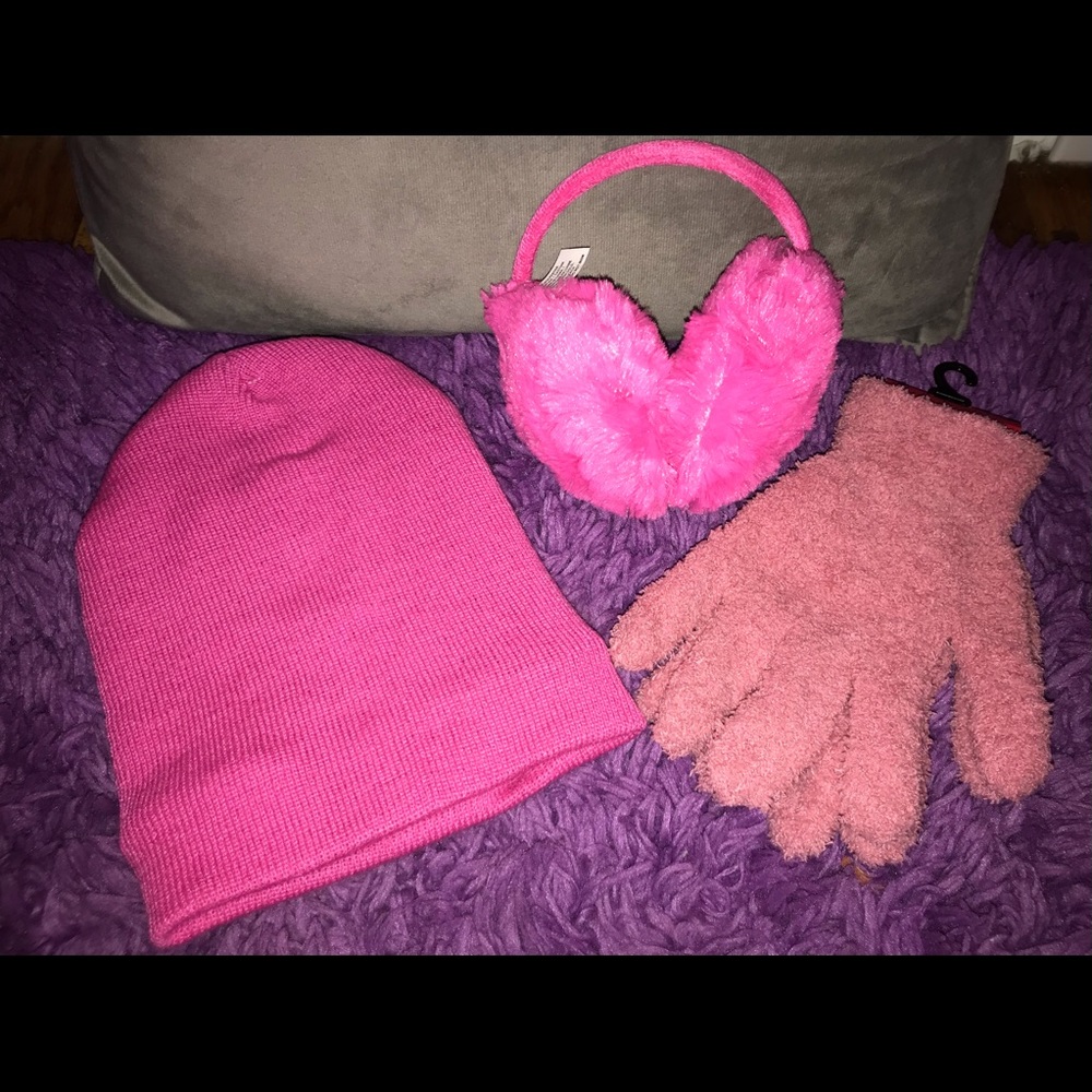 Women pink set beanie n earmuffs